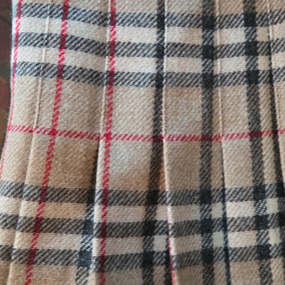 Burberry Beige Plaid A-Line Skirt - Picture 12 of 16